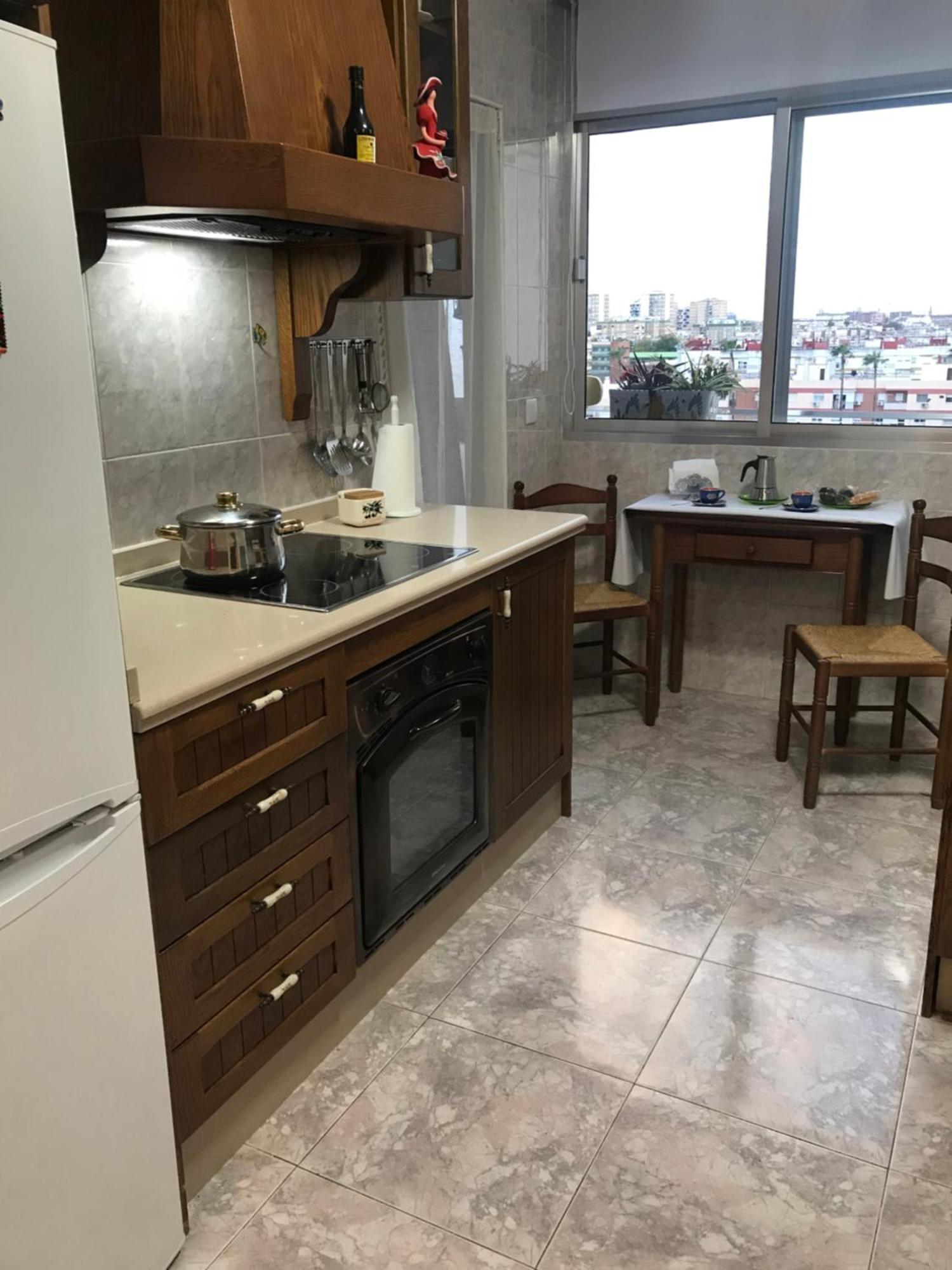 Tkm Home Amplio Y Familiar, Terraza Privada Sevilla Eksteriør bilde