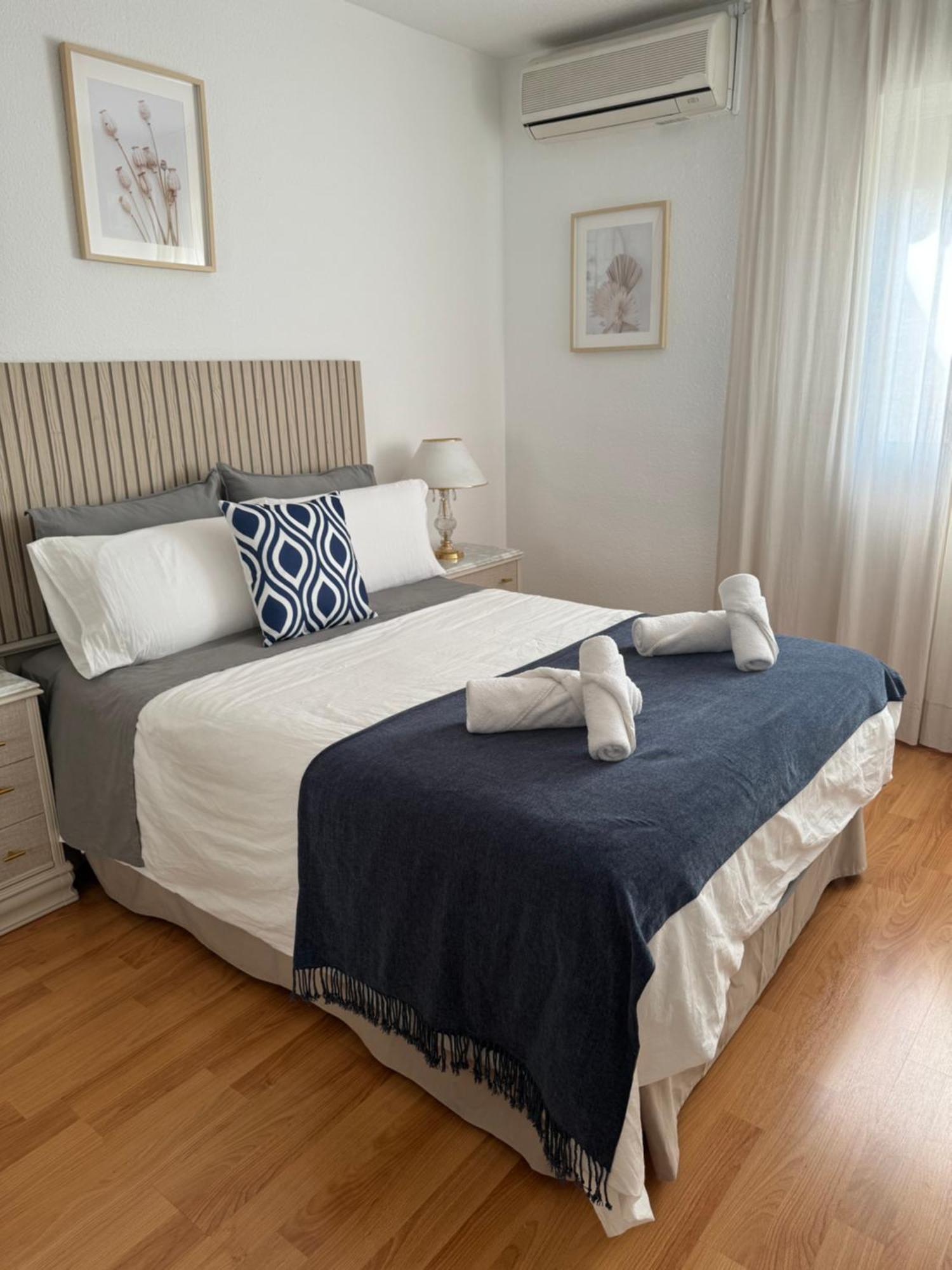 Tkm Home Amplio Y Familiar, Terraza Privada Sevilla Eksteriør bilde